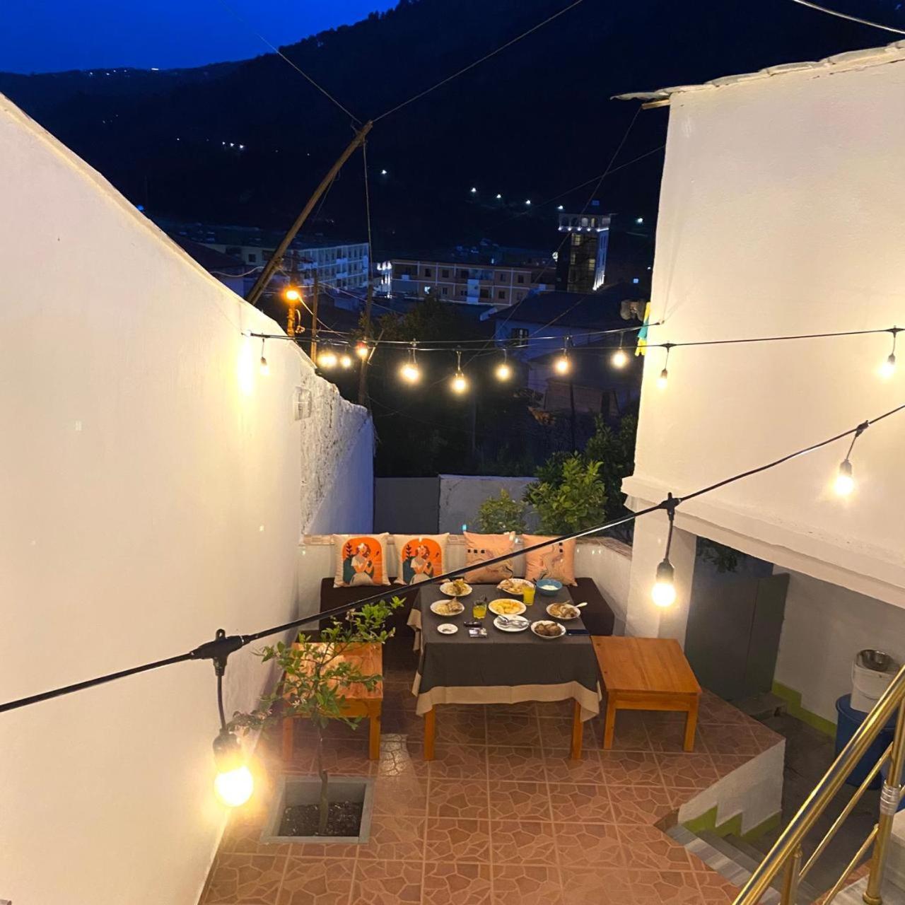 Ziu Guest House Berat Exterior foto